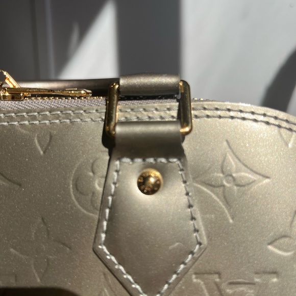 Louis Vuitton Vert Bronze Alma PM - Picture 8 of 17